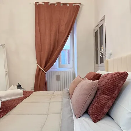 Palazzo Monterone * 스폴레토
