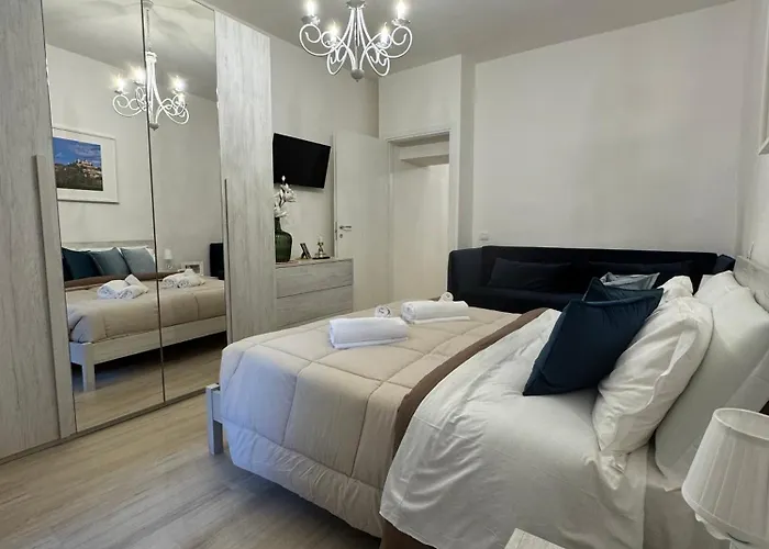 Palazzo Monterone 아파트 *